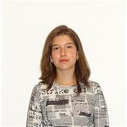 Joven con buen nivel de inglés, apta para ayudar a niños de primaria y secundaria